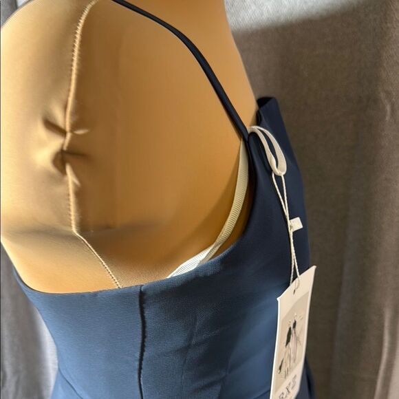 B X Z Elegant Blue Sleeveless Dress - Picture 9 of 12